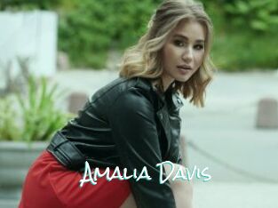 Amalia_Davis