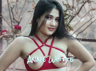 Annie_Whitte