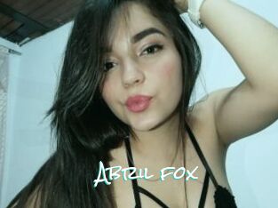 Abril_fox