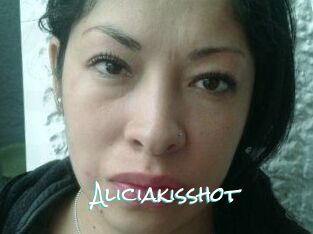 Aliciakisshot