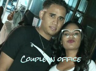 Couple_in_office
