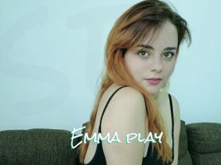 Emma_play