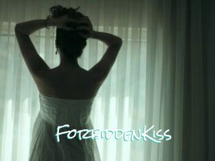ForbiddenKiss_