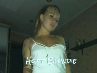 Hott_Blondie