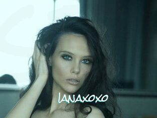 Ianaxoxo