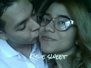 Kylie_sweet