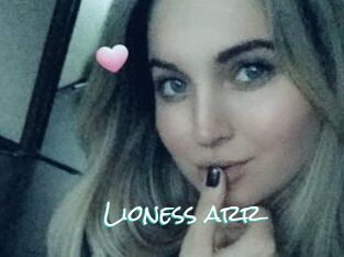 Lioness_arr