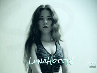LunaHott18
