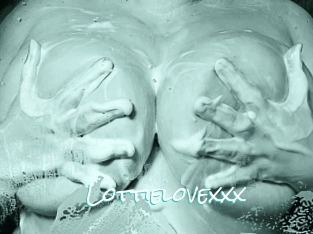 Lottielovexxx