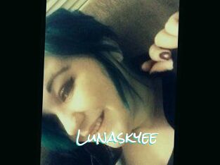 Lunaskyee