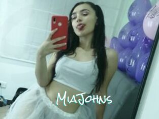 MiaJohns