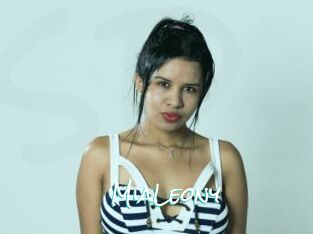 MiaLeony