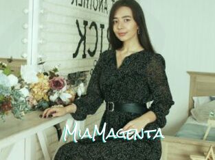 MiaMagenta