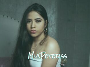 MiaPeterss