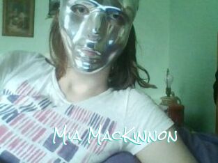Mia_MacKinnon