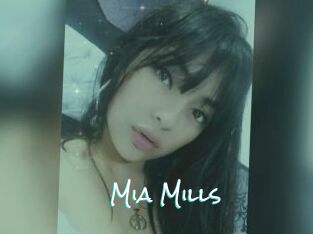 Mia_Mills