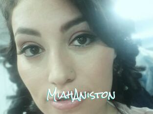 MiahAniston