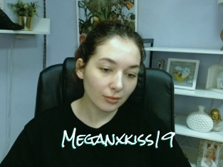 Meganxkiss19