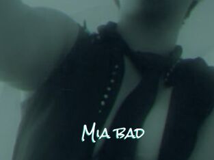 Mia_bad