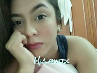 Mia_cutex
