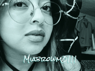 Miabrowm0111
