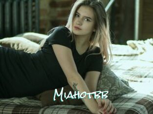 Miahotbb