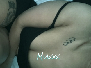 Miaxxx