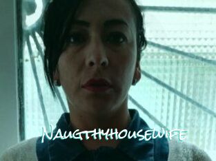 Naugthy_housewife