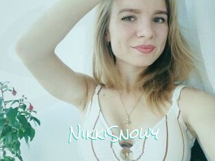 NikkiSnowy