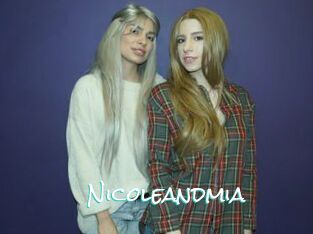 Nicoleandmia