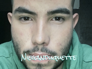 Nieganduquette