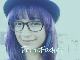 PetiteFoxHot