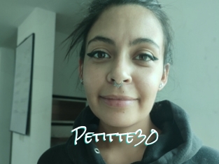 Petitte30