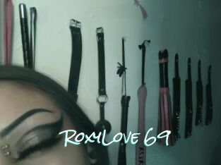 RoxyLove_69