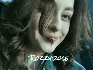 Rozzyrose