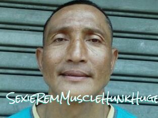 SexieRemMuscleHunkHuge
