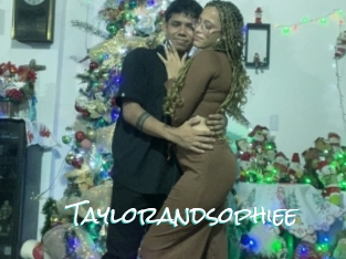 Taylorandsophiee