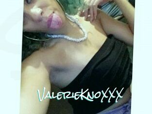 ValerieKnoXXX