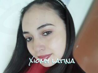 Xiomy_latina