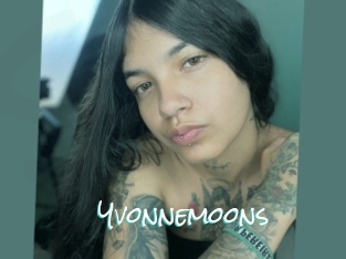 Yvonnemoons